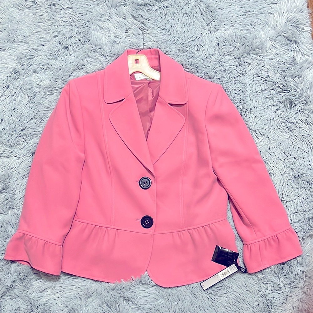 Ladies peplum suit jacket, NWT